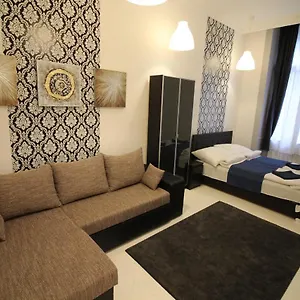 VÁCI Fashion Street Apartment Boedapest